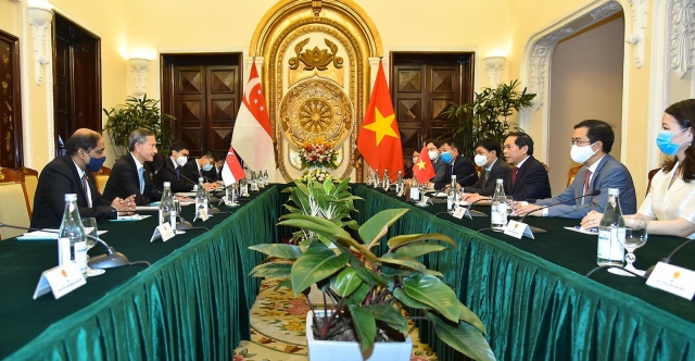 Tăng cường quan hệ hợp tác Việt Nam - Singapore